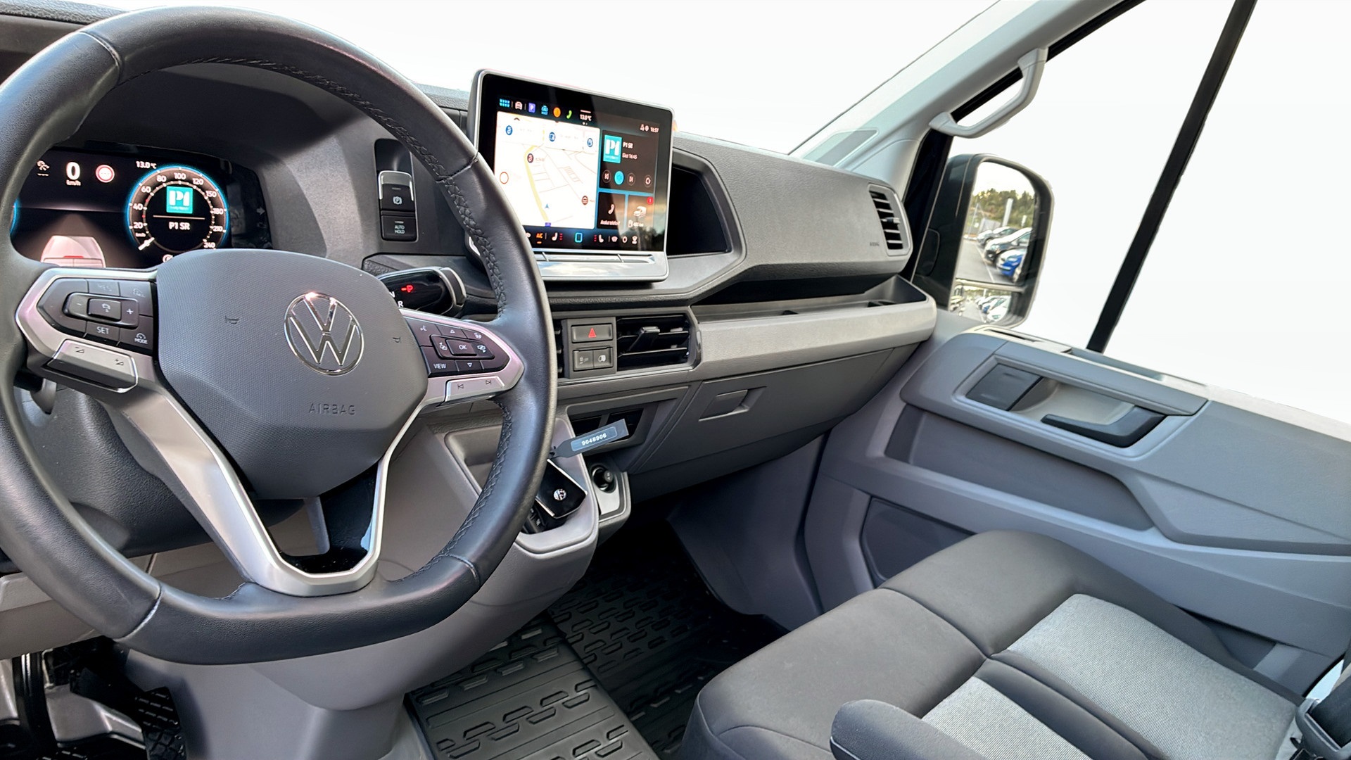 Volkswagen Crafter Skåp kort hjulbas JBF81L