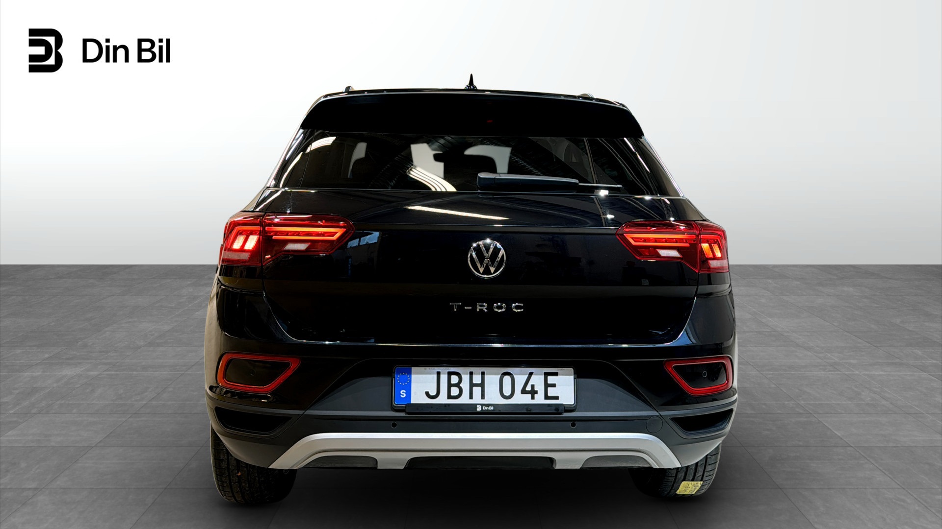 Volkswagen T-Roc JBH04E