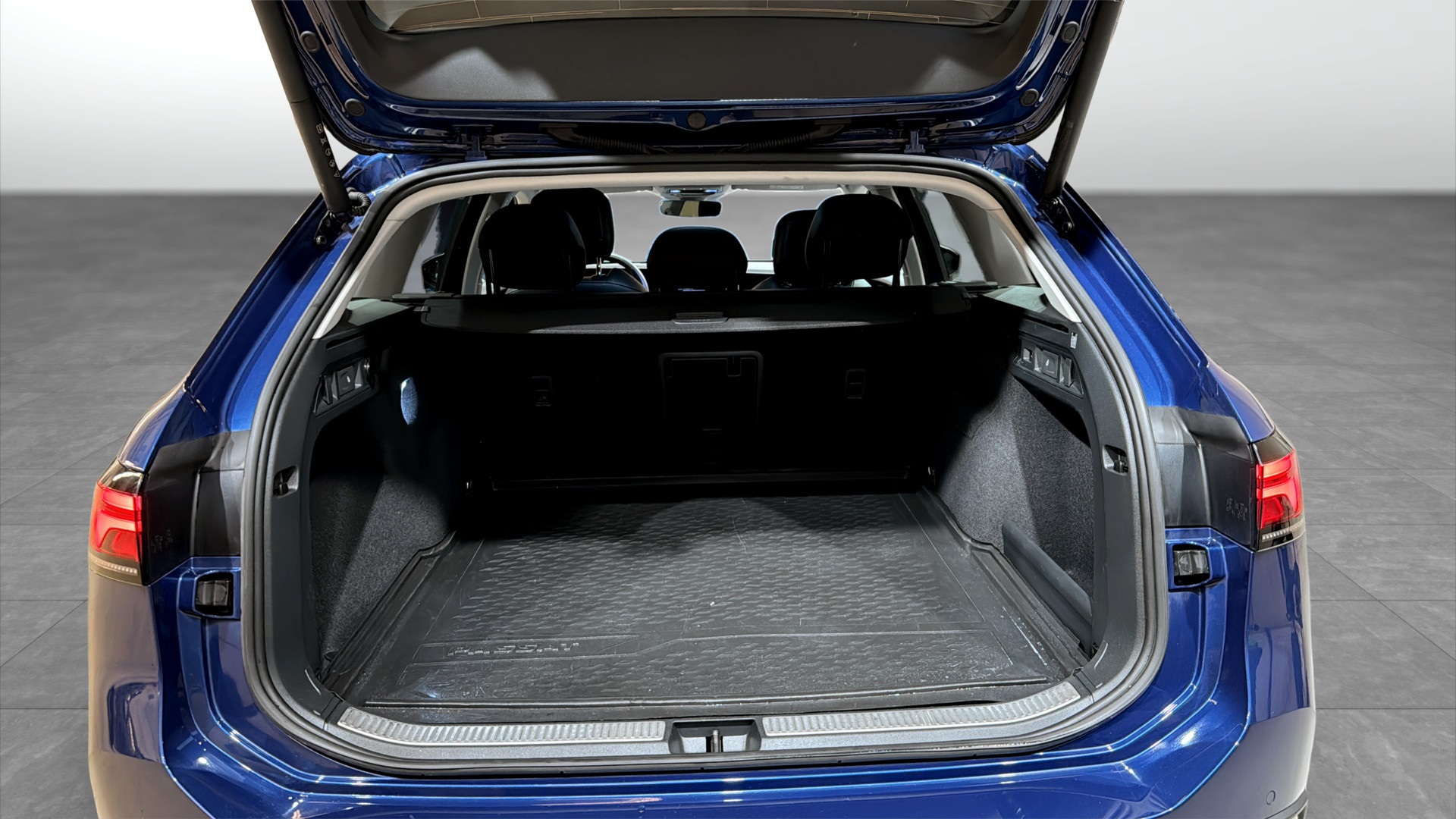 Volkswagen Passat Sportscombi JBK03R