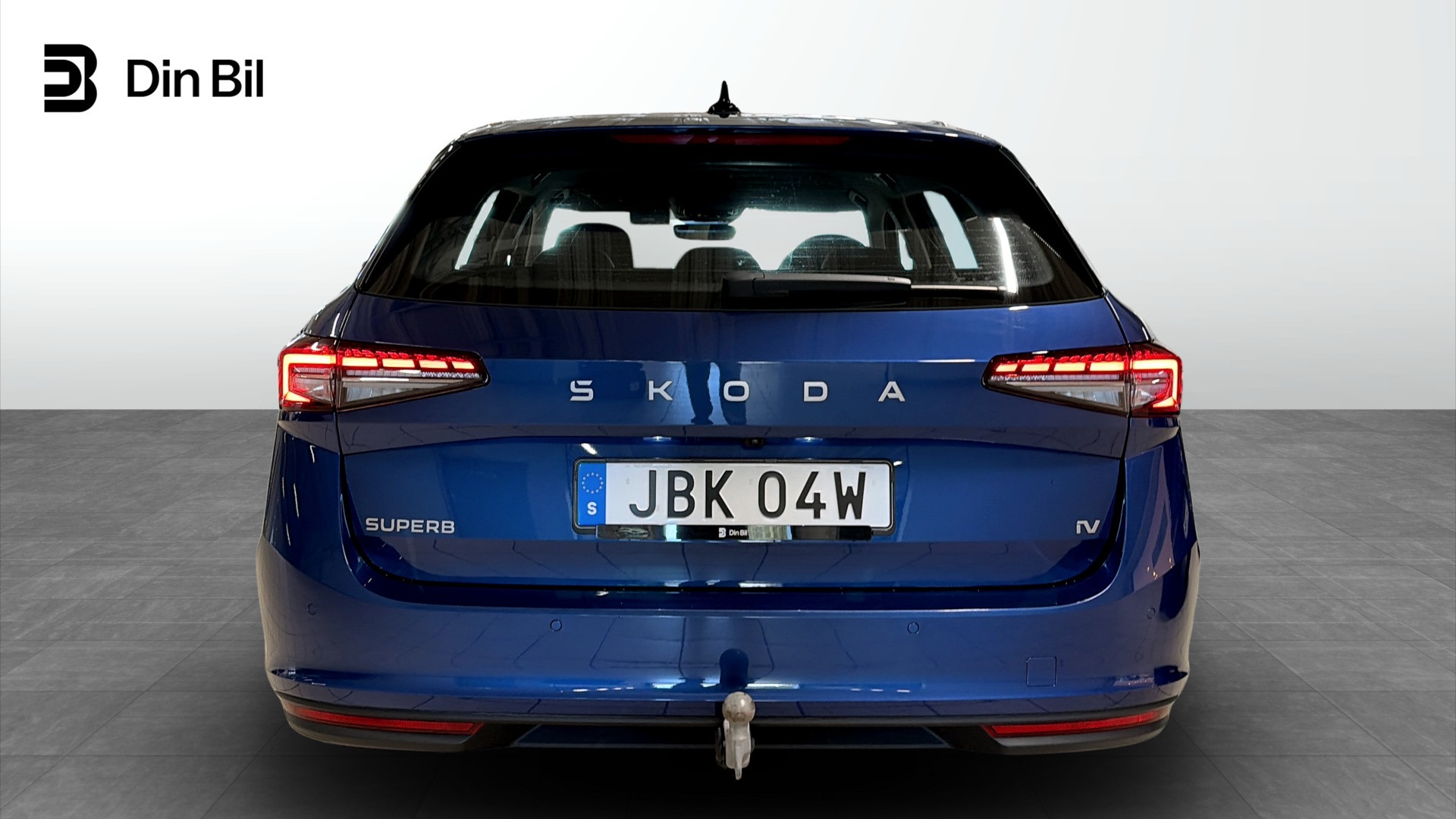 Skoda Superb Combi JBK04W