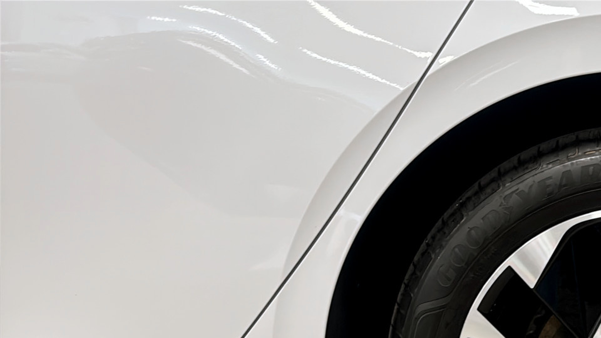 Volkswagen ID.3 JBL00E