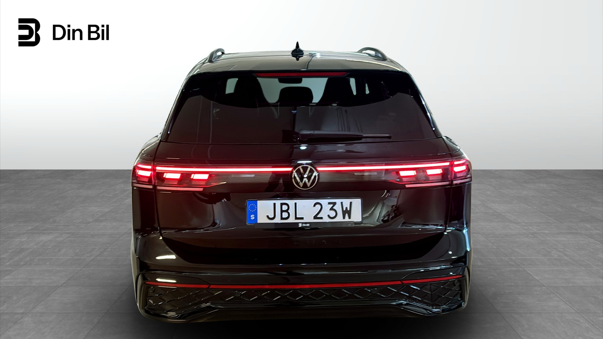 Volkswagen Tiguan JBL23W