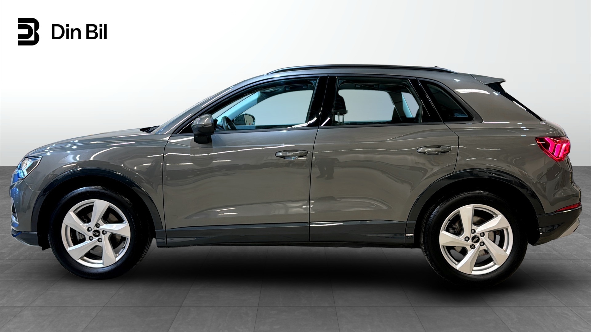 Audi Q3 JBL24Z
