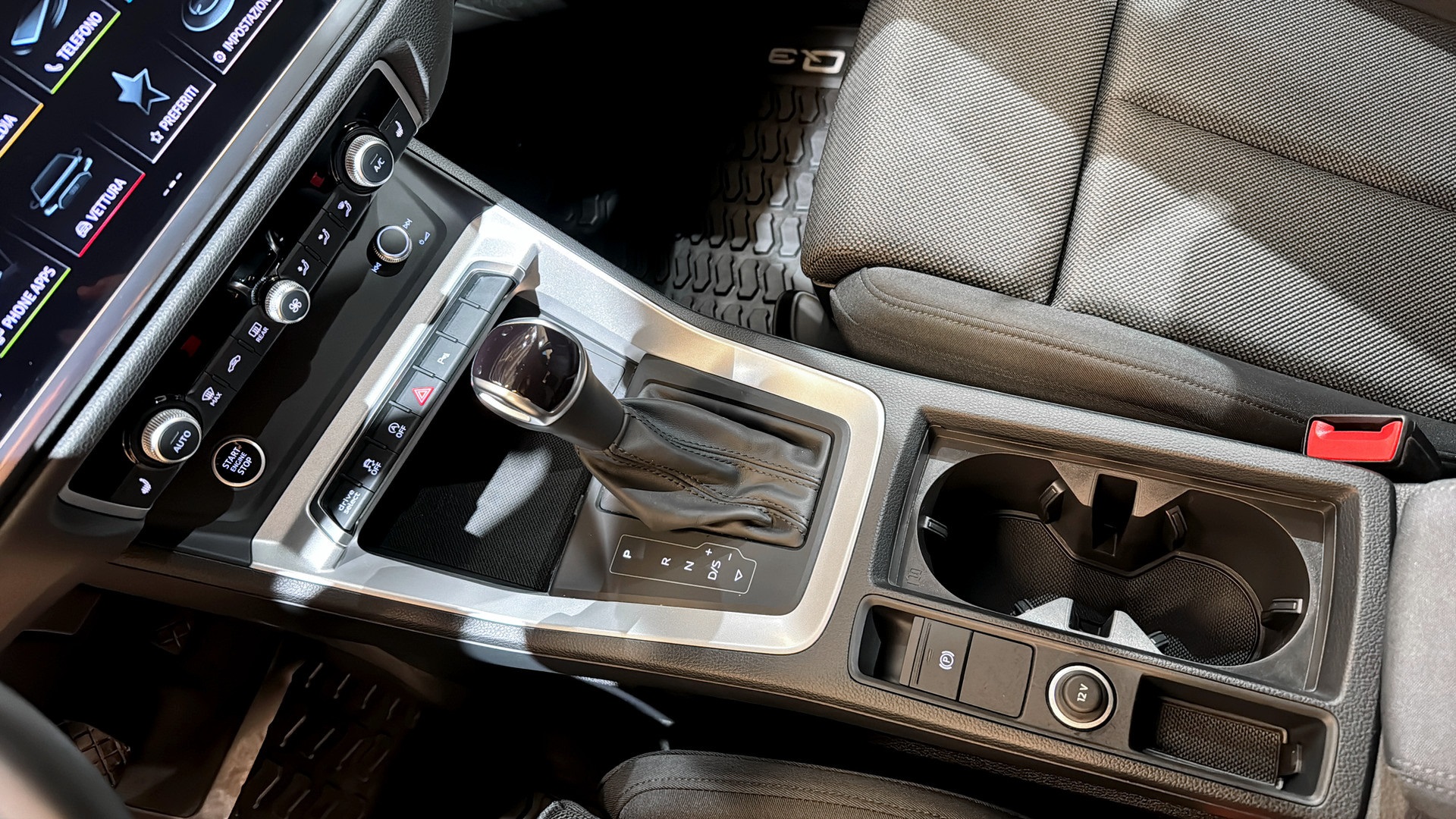 Audi Q3 JBL24Z