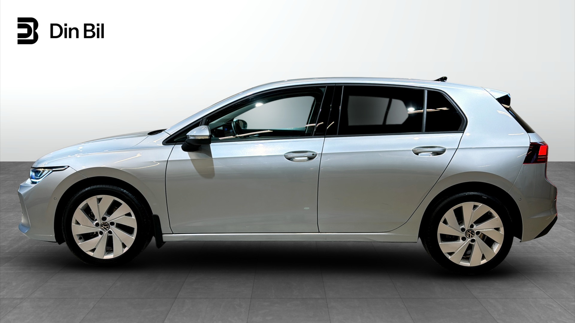 Volkswagen Golf JBL28Z