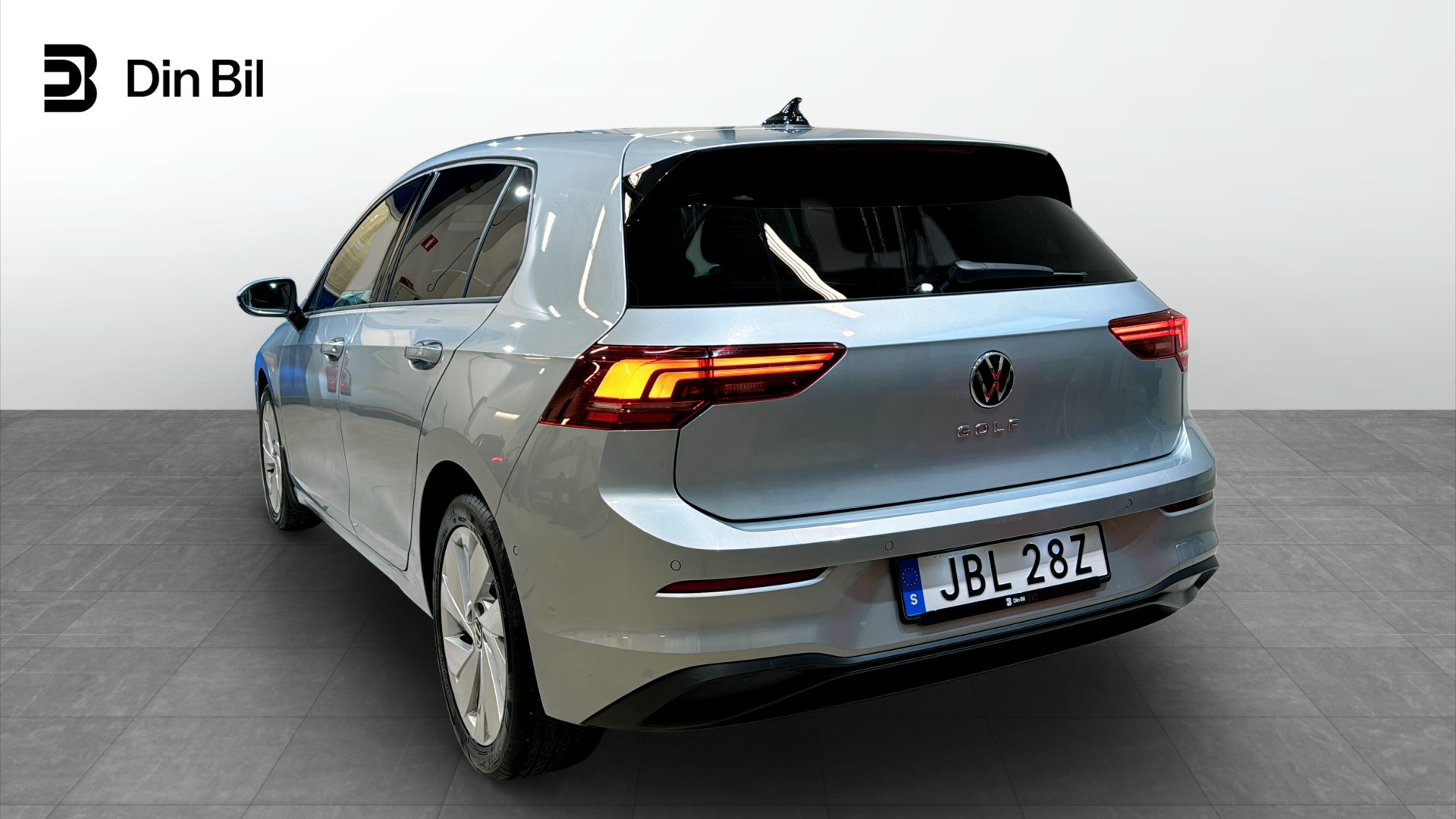 Volkswagen Golf JBL28Z