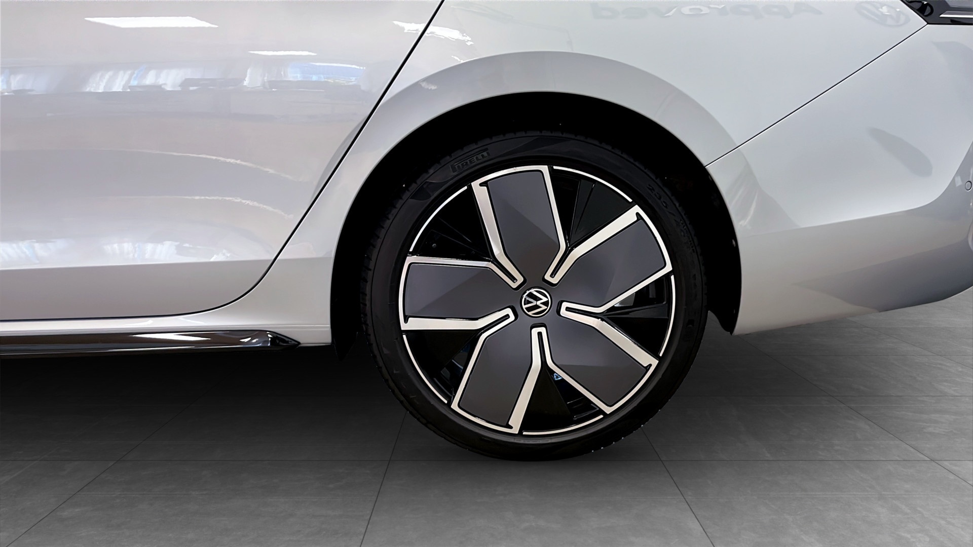 Volkswagen Passat Sportscombi JBL81P