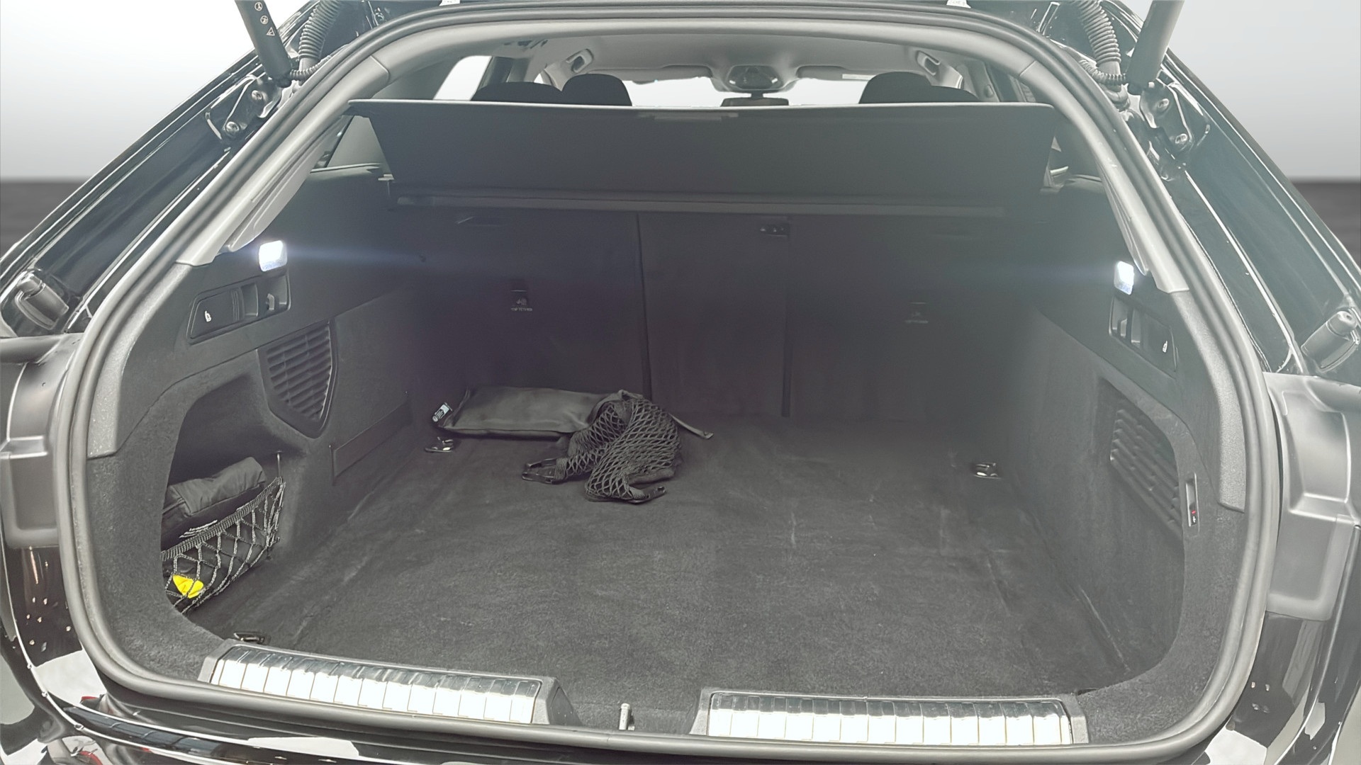 Audi A5 Avant JBM32L