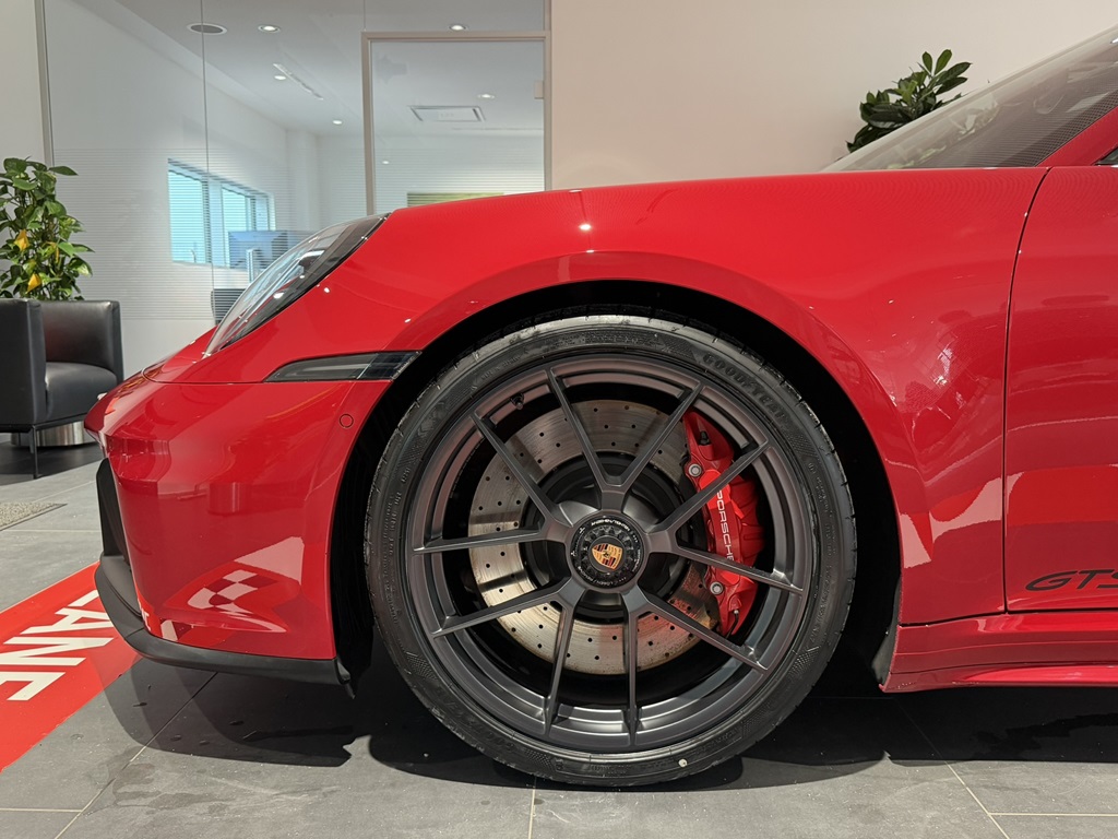 Porsche 911 Carrera JBP28Y