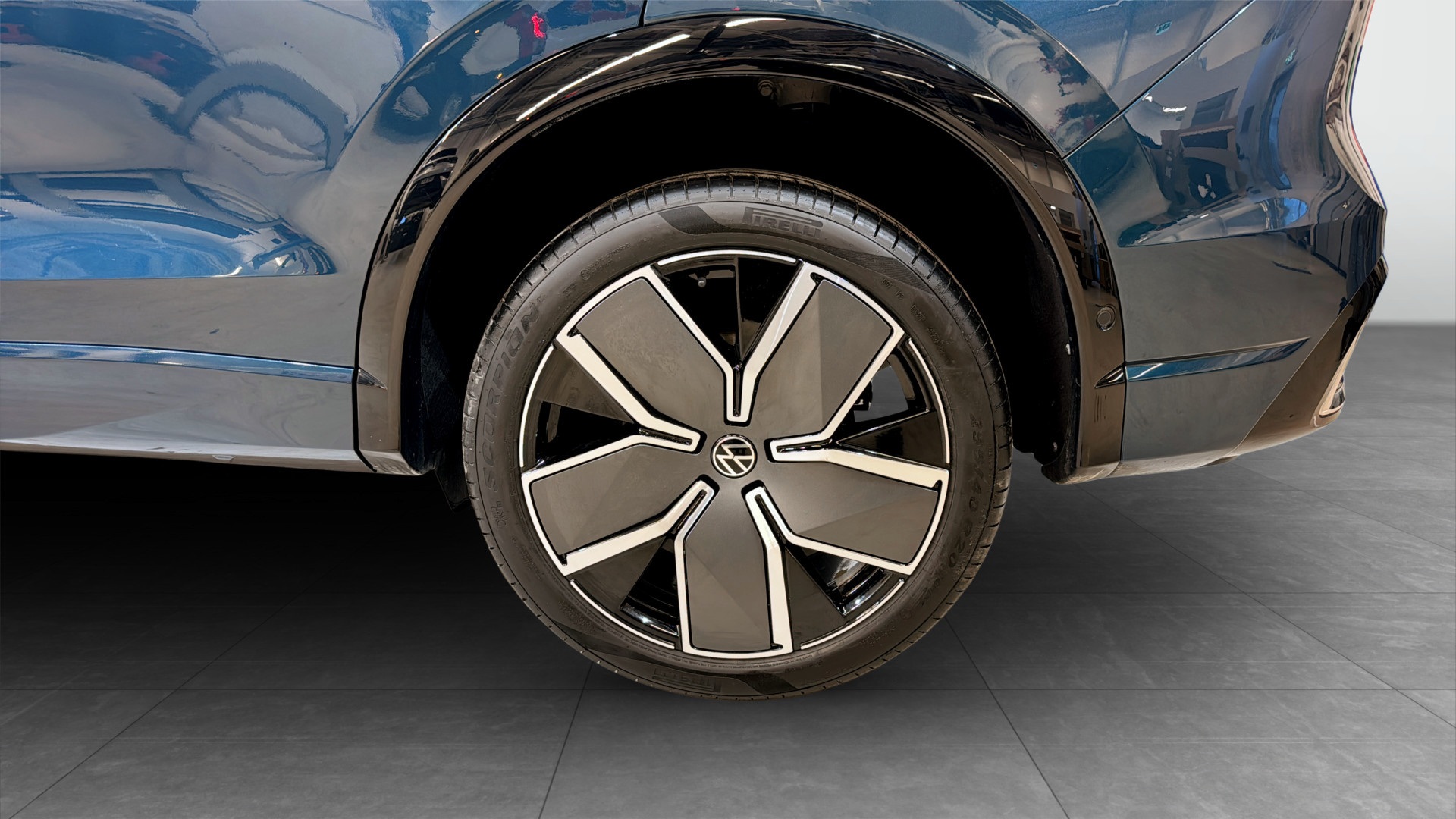 Volkswagen Tiguan JBP39D