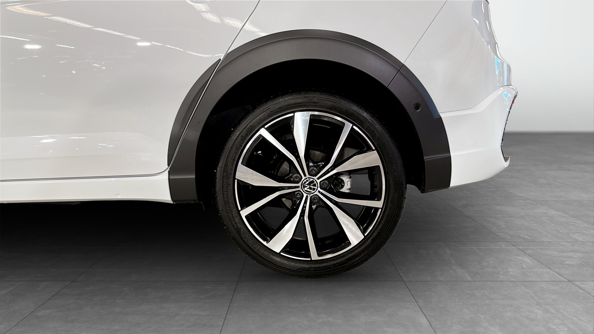 Volkswagen Taigo JBP99B