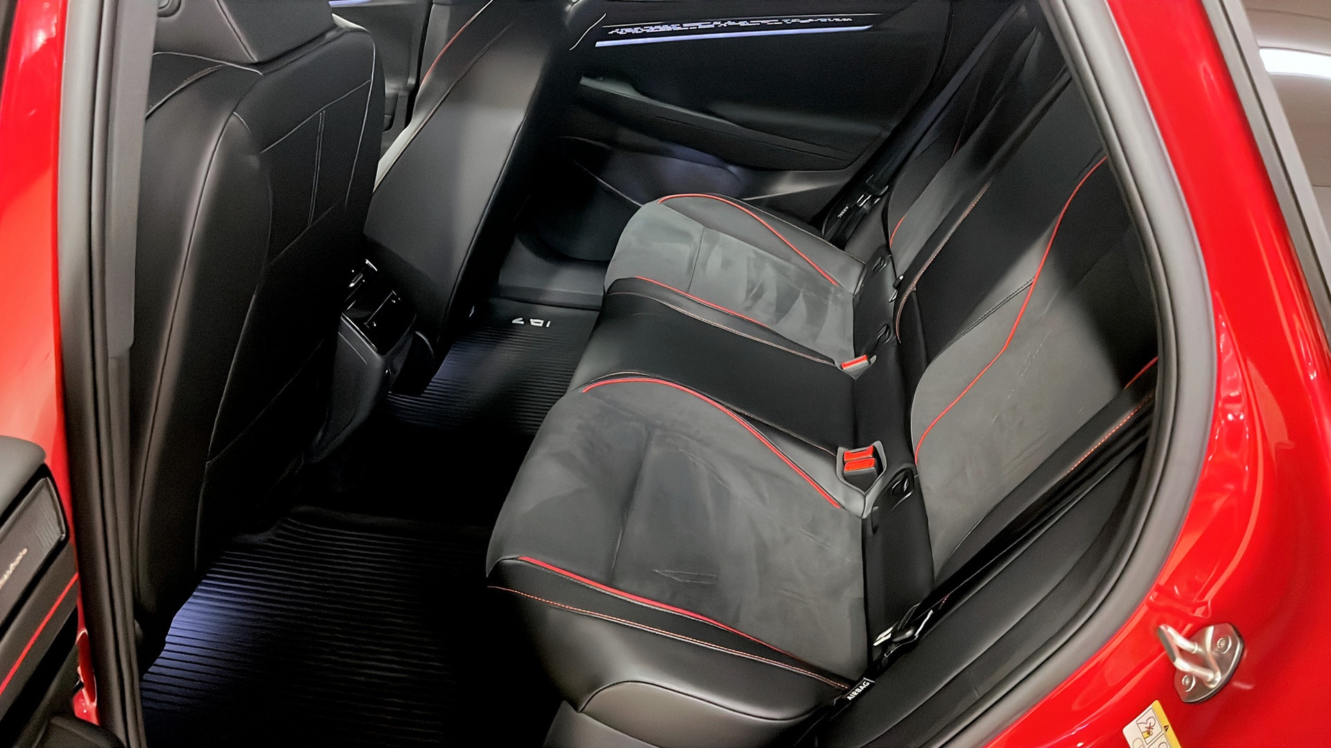 Volkswagen ID.7 Tourer JBS14K
