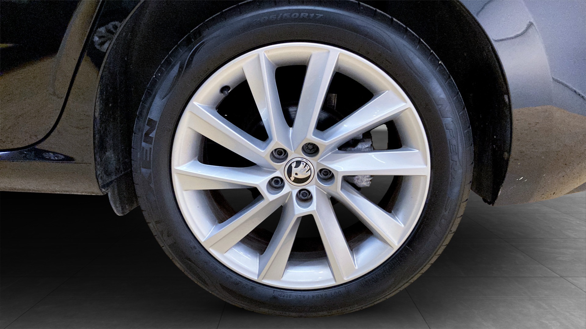 Skoda Scala JBS49C