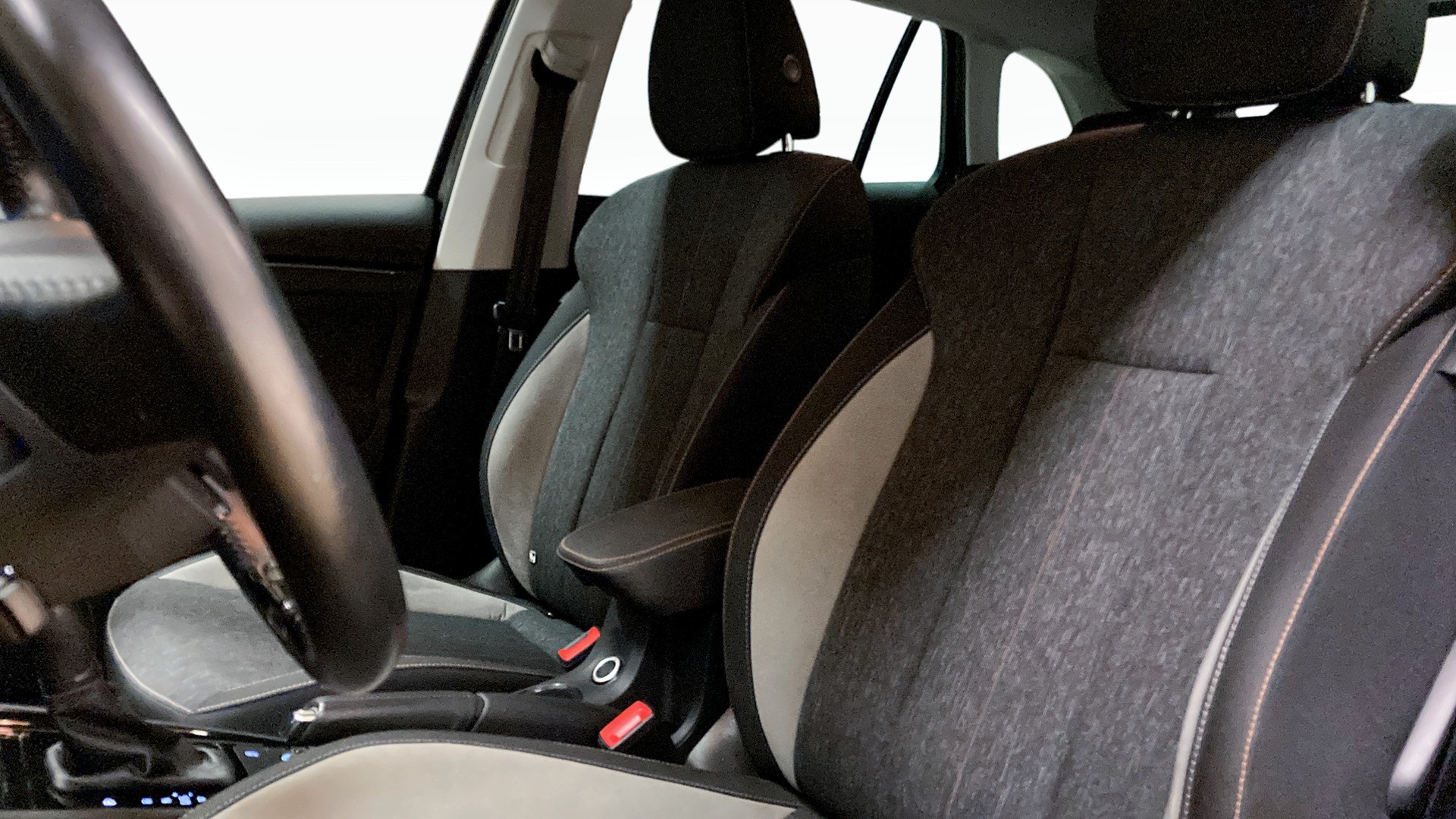 Skoda Scala JBS49C