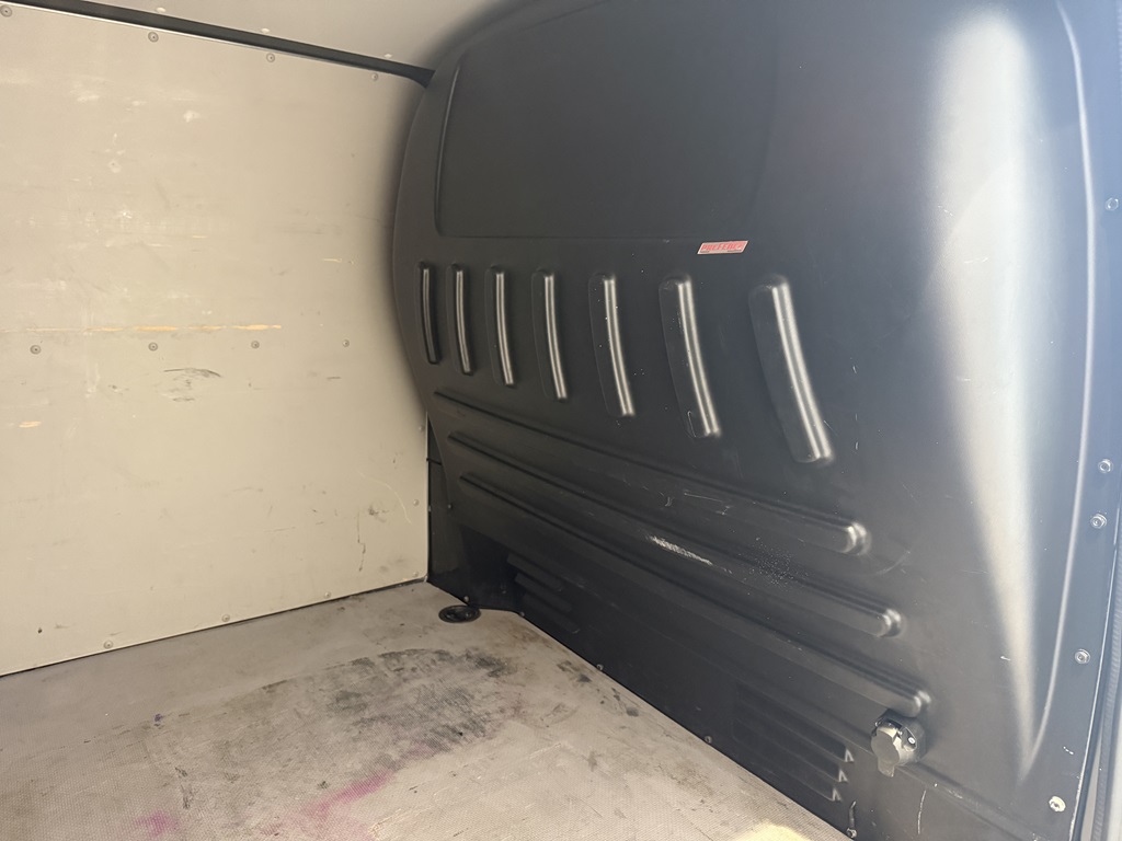 Volkswagen T6 JBS567