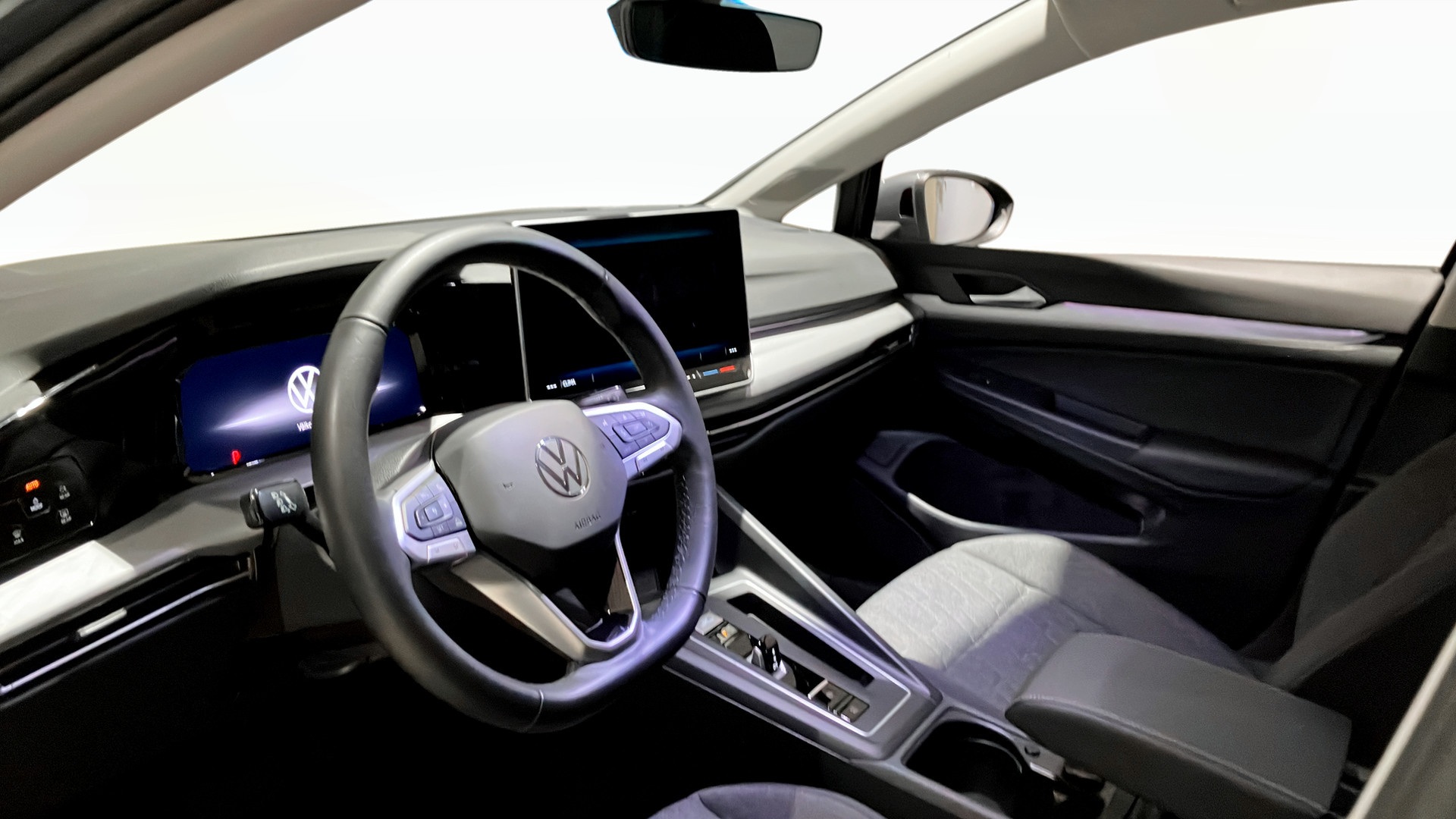 Volkswagen Golf JBT14C