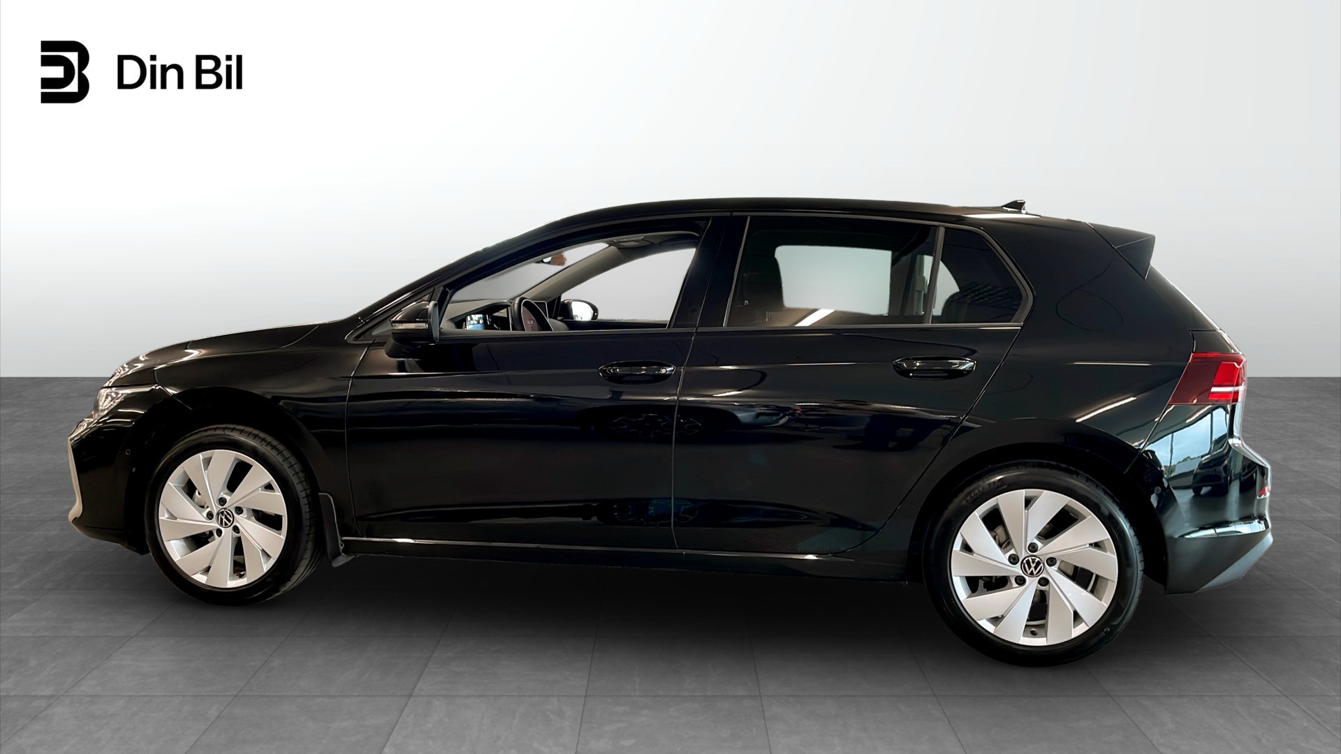 Volkswagen Golf JBT44R