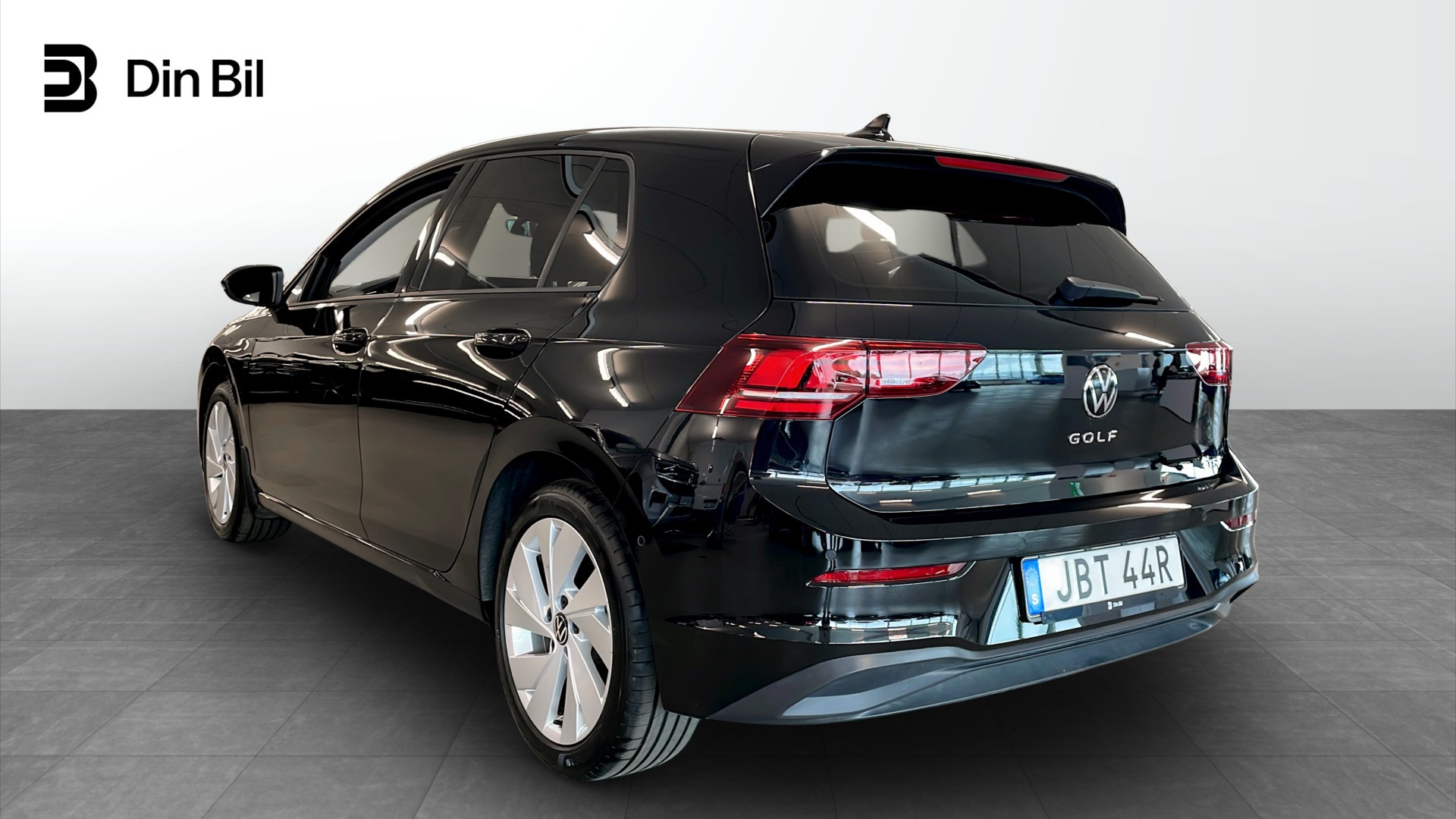 Volkswagen Golf JBT44R