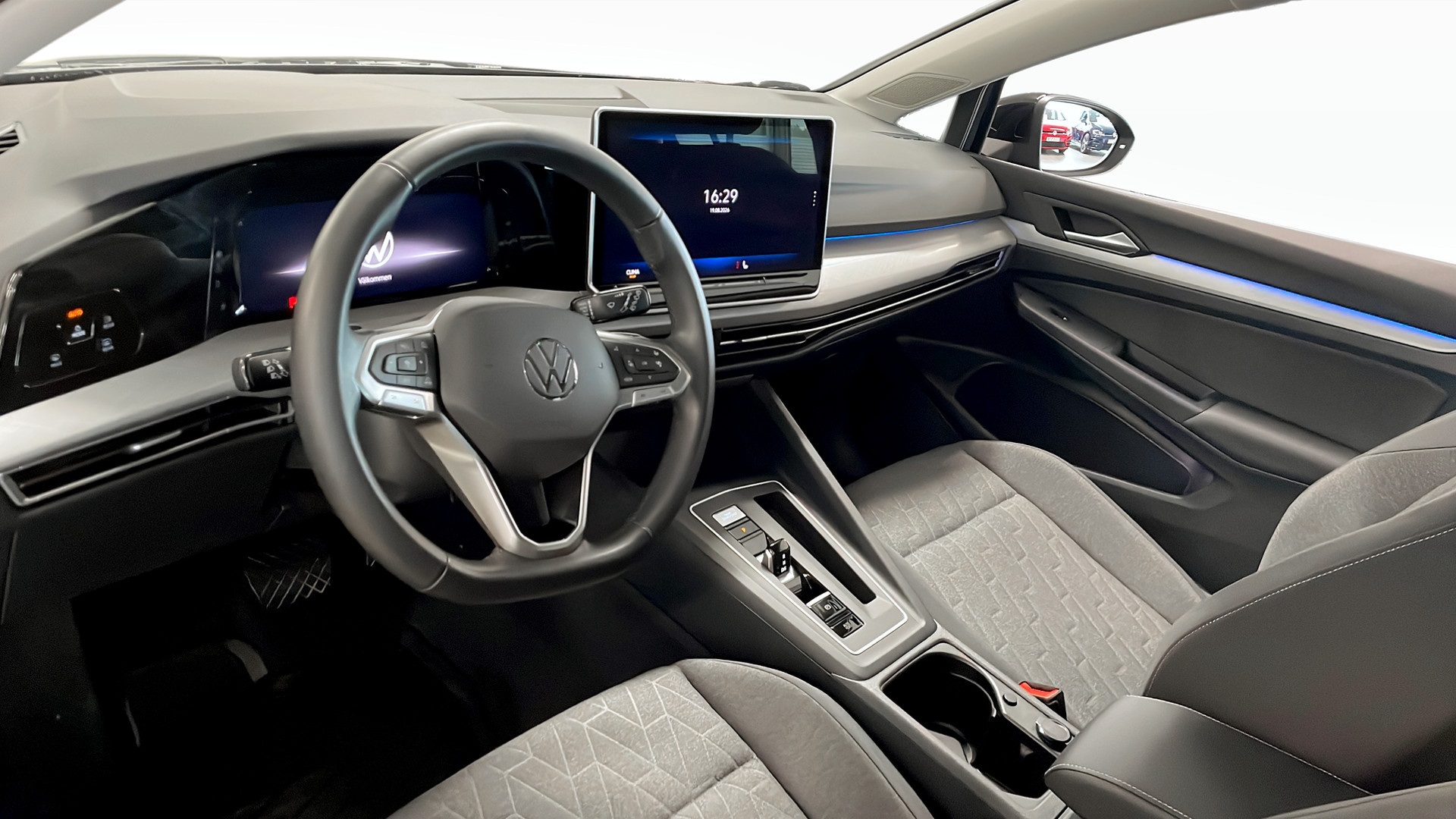 Volkswagen Golf JBT44R