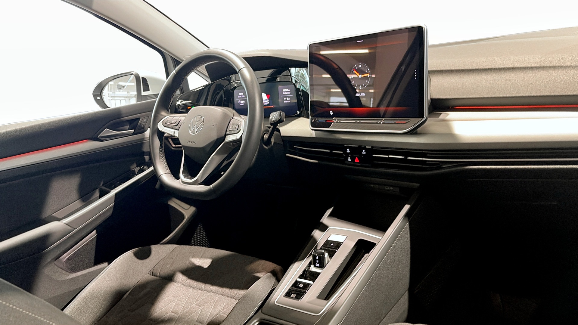 Volkswagen Golf JBU31D
