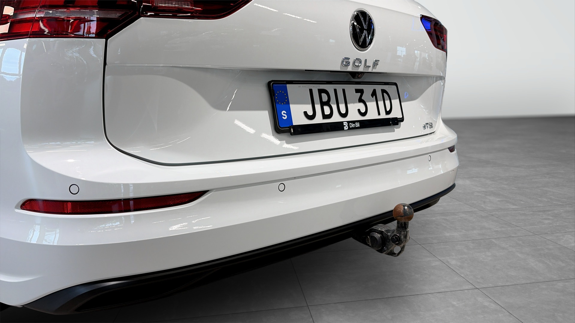Volkswagen Golf JBU31D