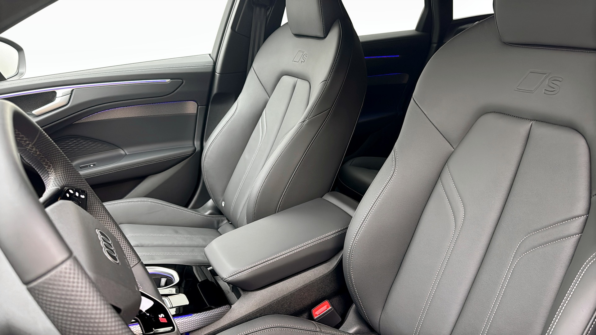 Audi A6 Avant JBW66H