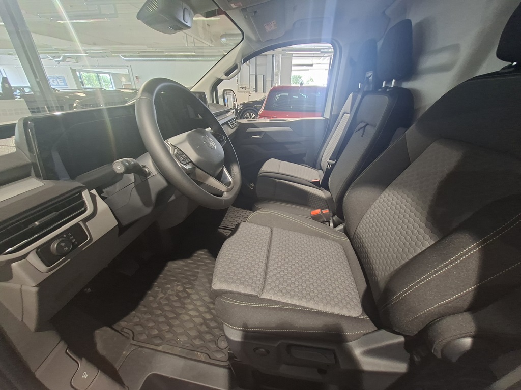 Volkswagen T7 Transporter JBX48U