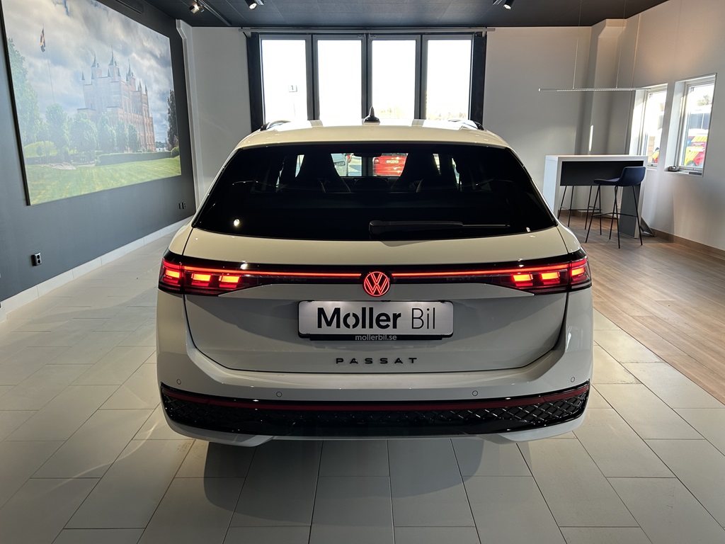Volkswagen Passat JBY84C