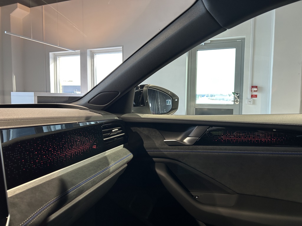 Volkswagen Passat JBY84C