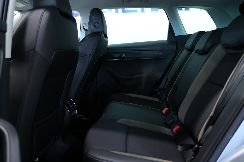 Skoda Karoq JBY86H