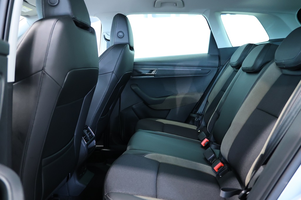 Skoda Karoq JBY86H