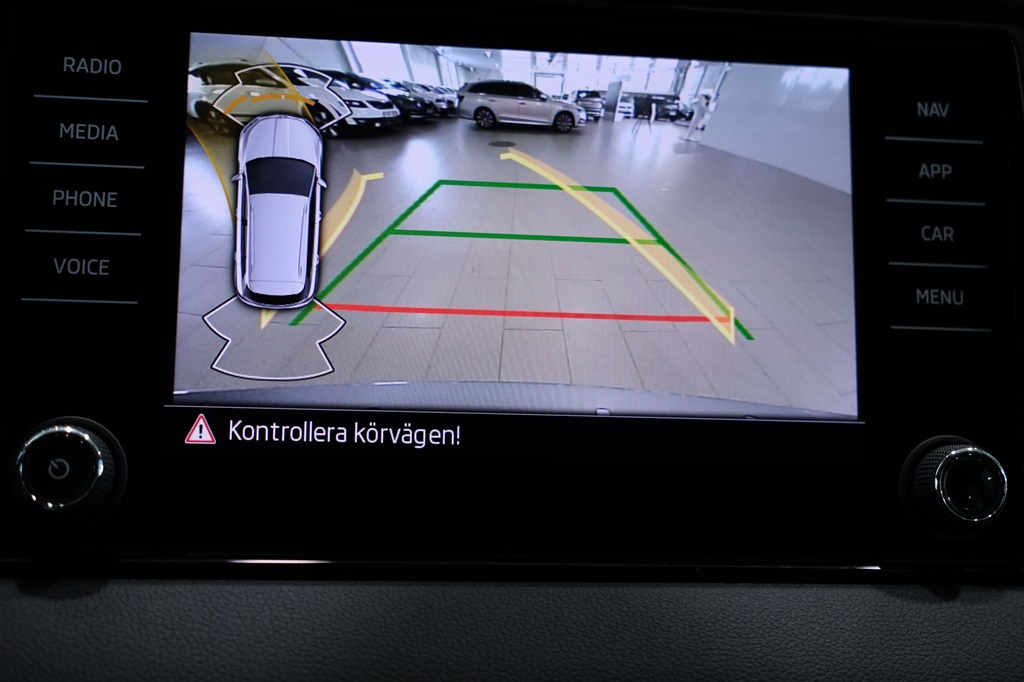 Skoda Karoq JBY86H