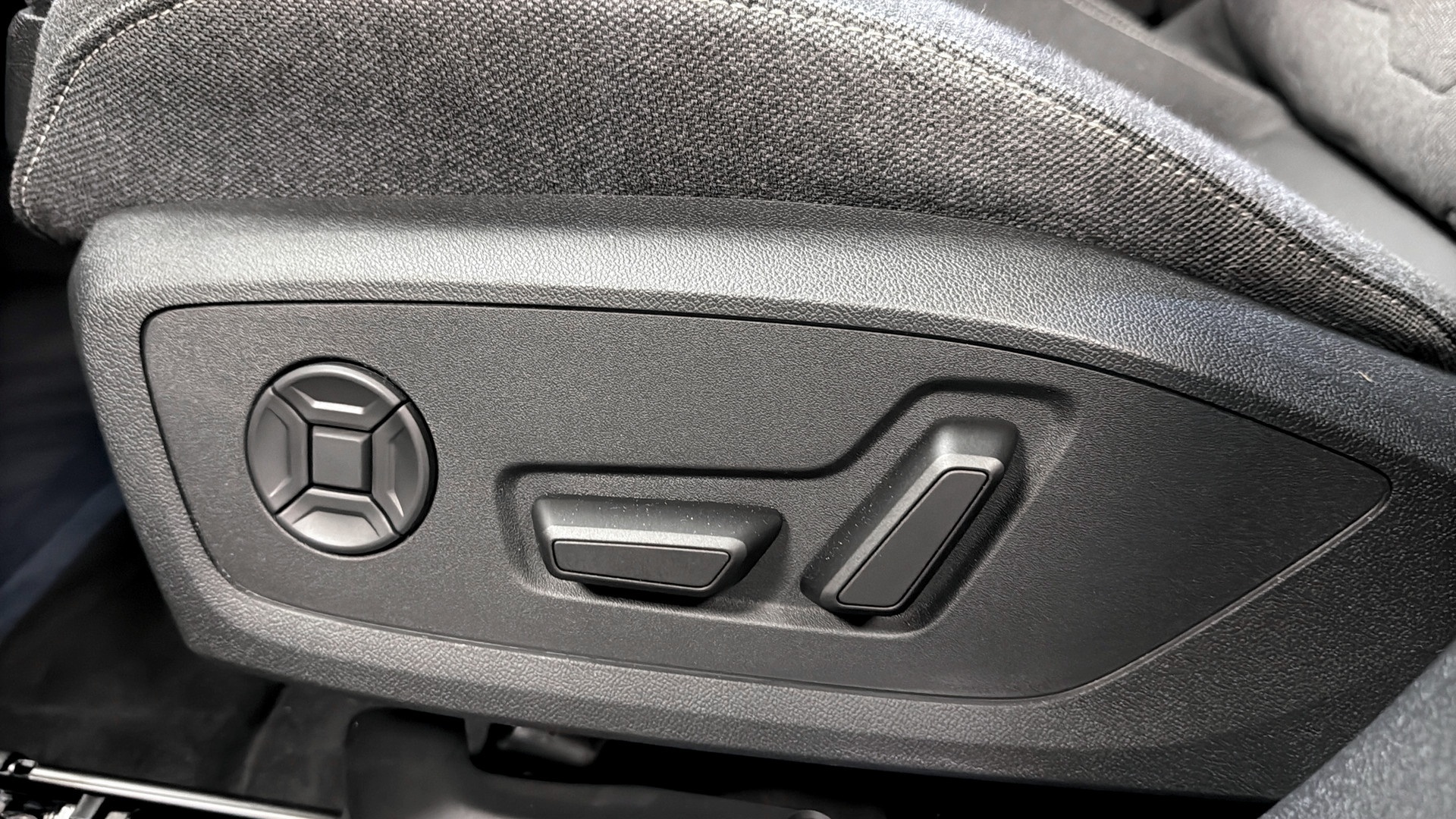 Audi A6 Avant JBZ04Y