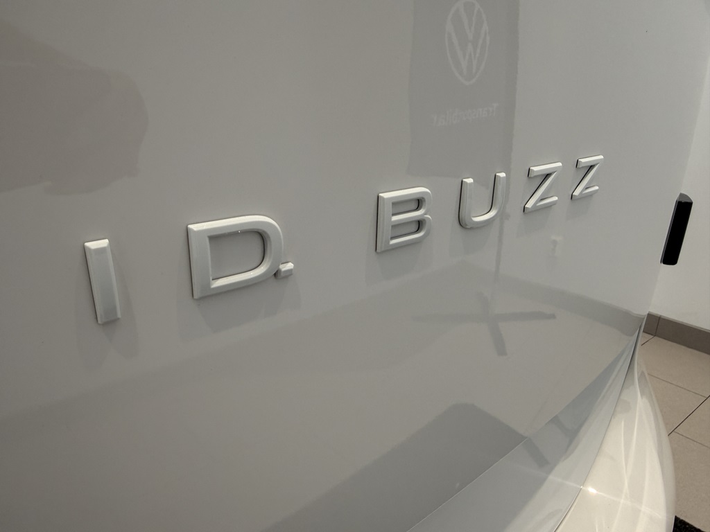 Volkswagen ID. Buzz Cargo JBZ86P