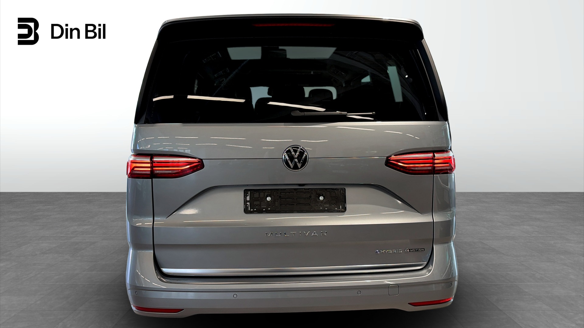 Volkswagen T7 Multivan JCA81T