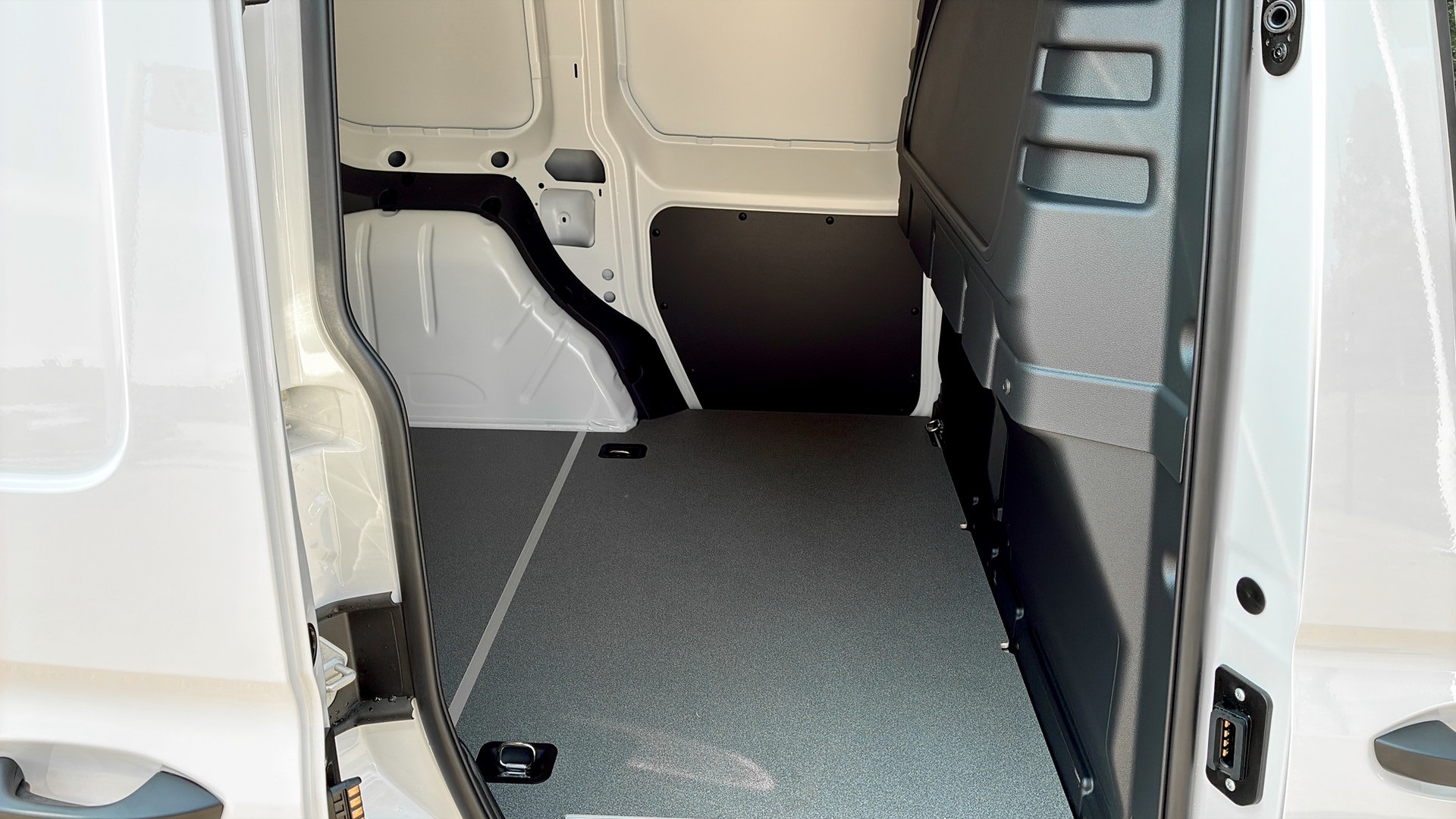 Volkswagen Caddy Cargo JCB62H