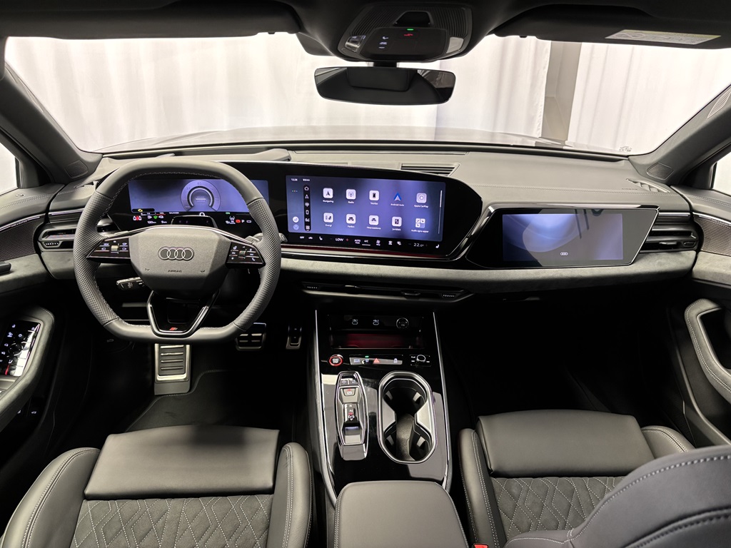 Audi A6 Avant JCB76B