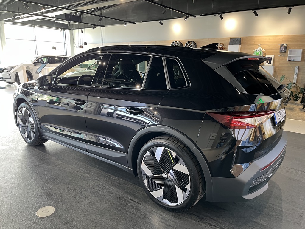 Skoda Elroq JCB95R