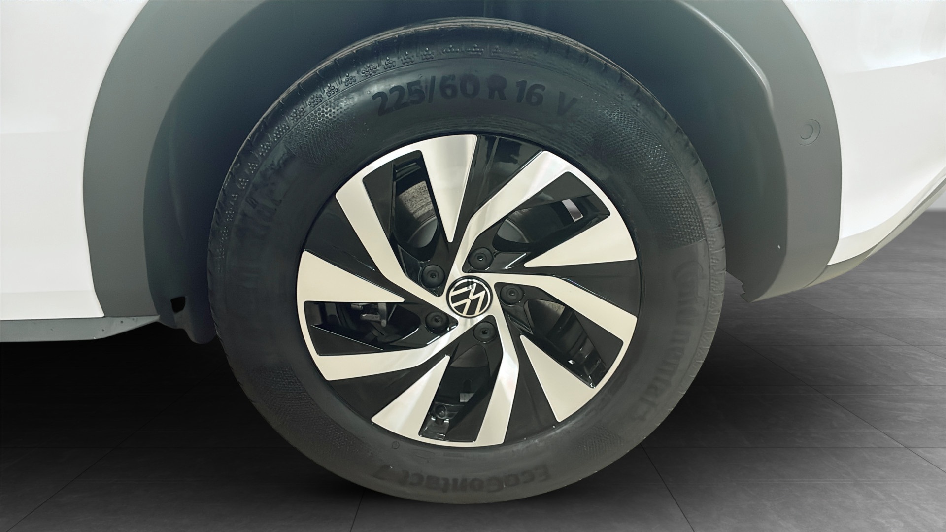 Volkswagen T-Roc JCC04N