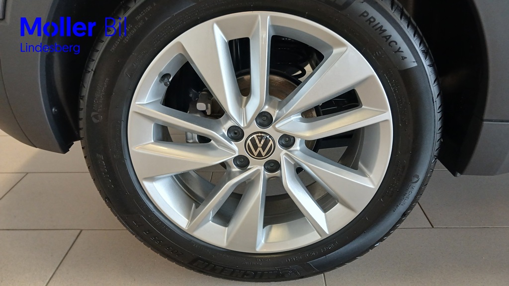 Volkswagen T-Cross JCC84P