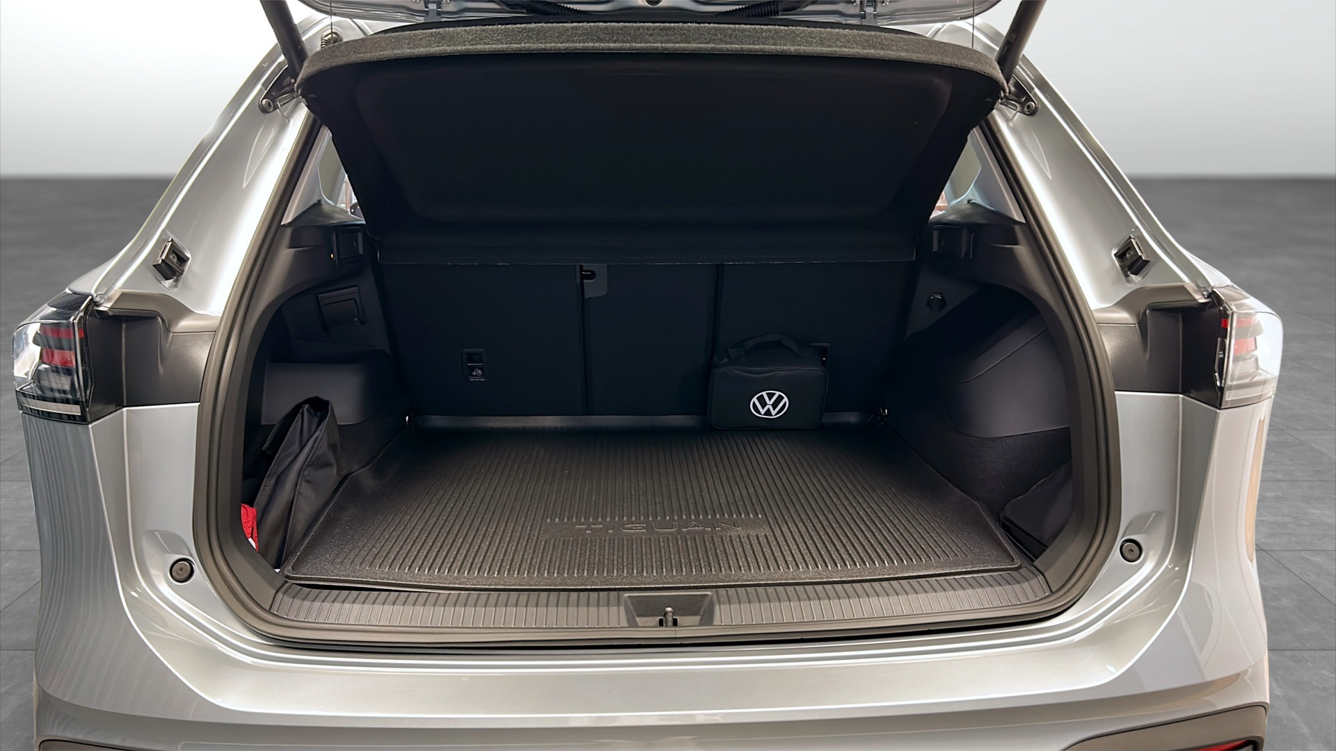 Volkswagen Tiguan JCD06H