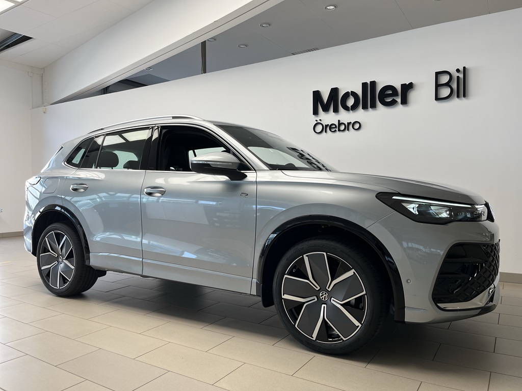 Volkswagen Tiguan JCD59U