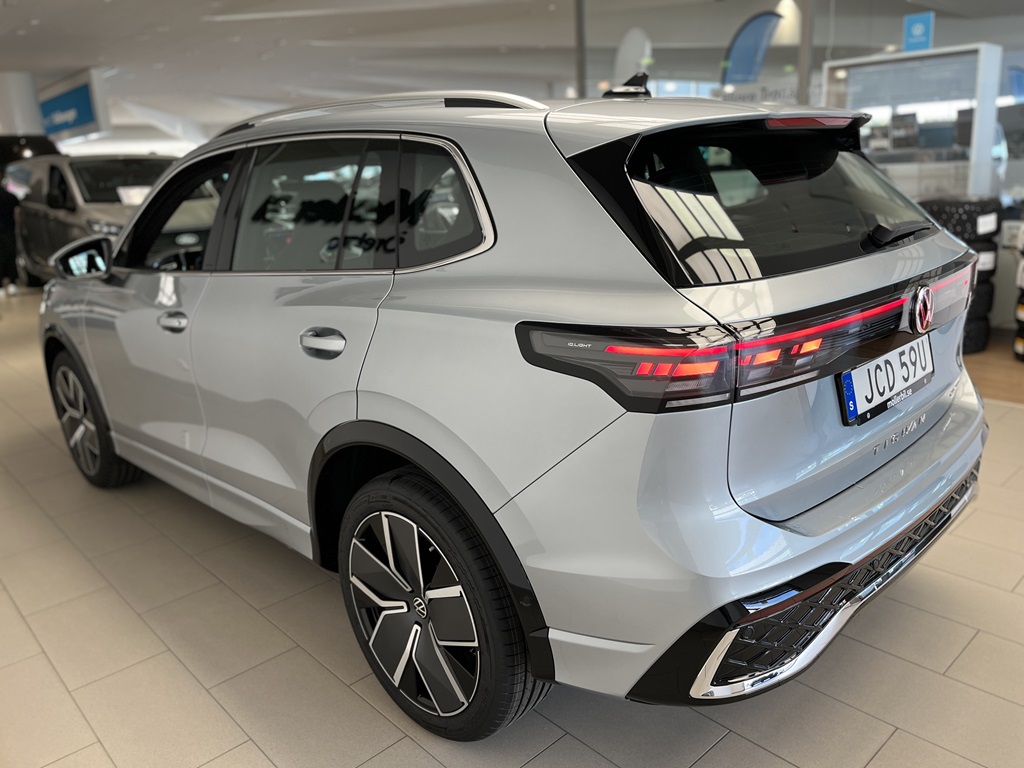 Volkswagen Tiguan JCD59U