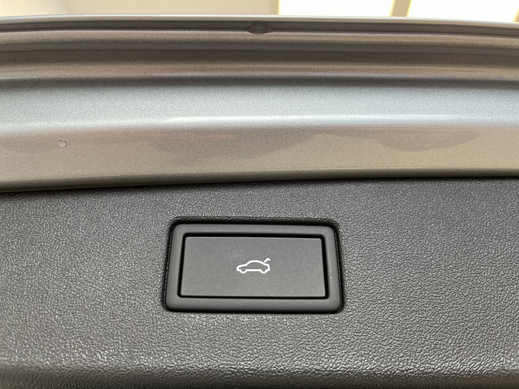 Volkswagen Tiguan JCD59U