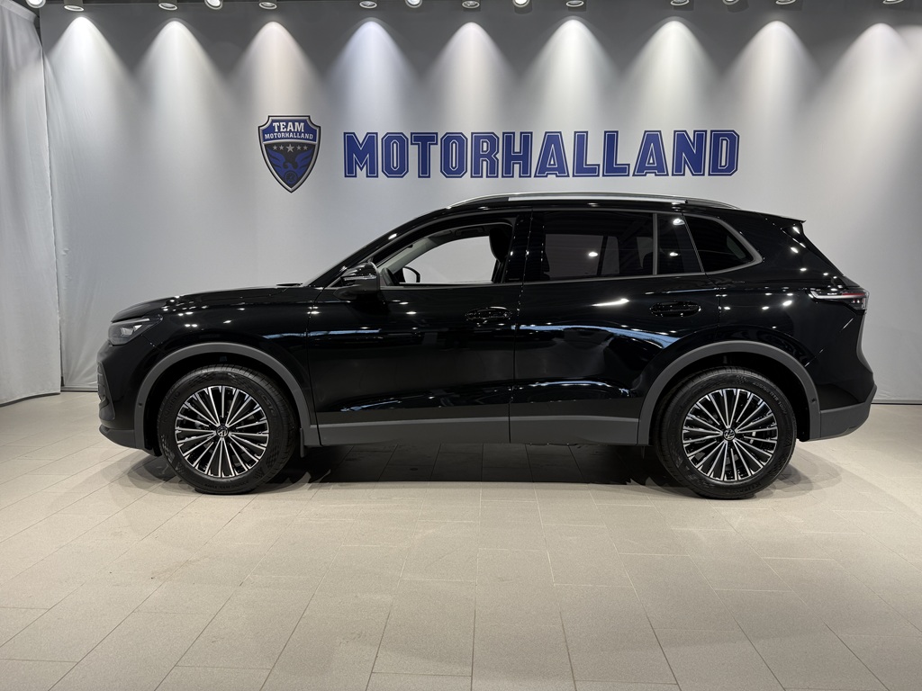 Volkswagen Tiguan JCD67Y