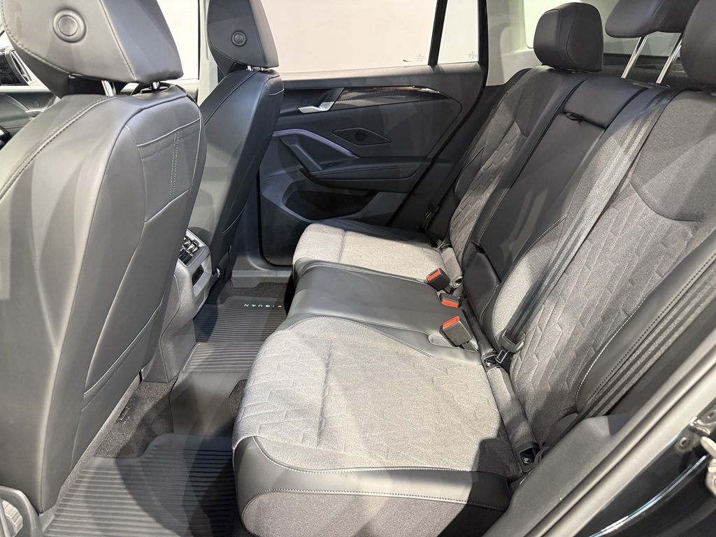 Volkswagen Tiguan JCD67Y
