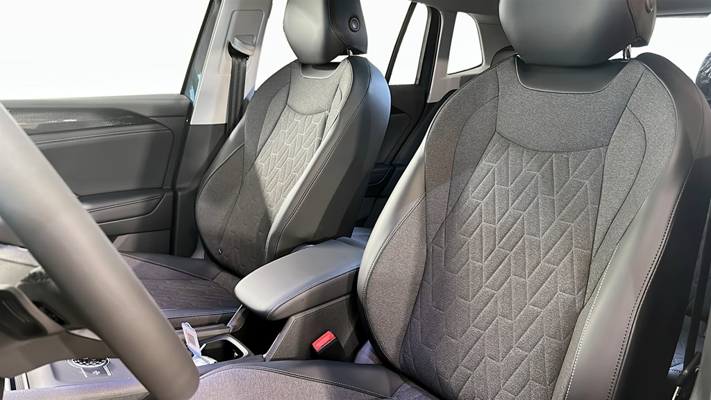 Volkswagen Tiguan JCD80Y
