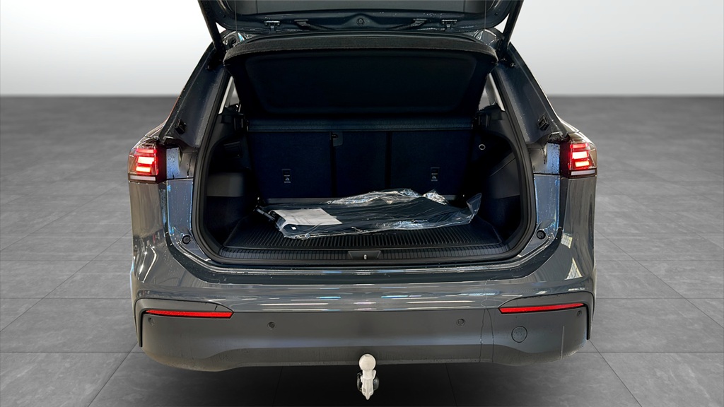 Volkswagen Tiguan JCD80Y