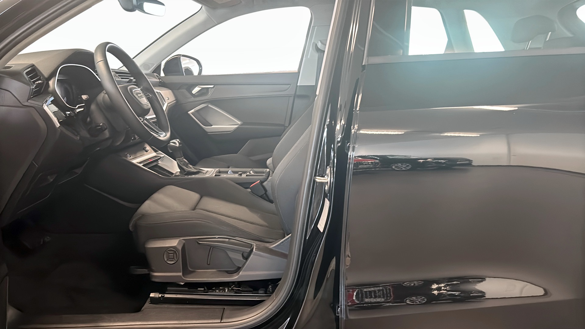 Audi Q3 JCJ16H