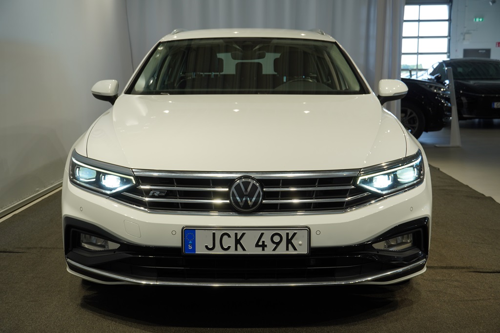 Volkswagen Passat JCK49K